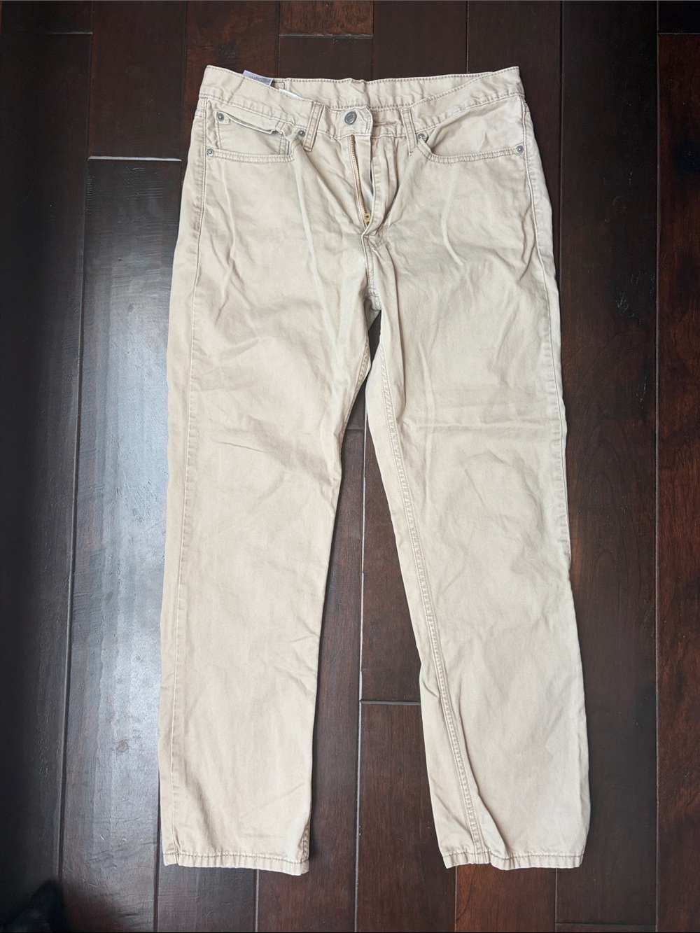 Levi's Men's Light Beige Relaxed Jeans